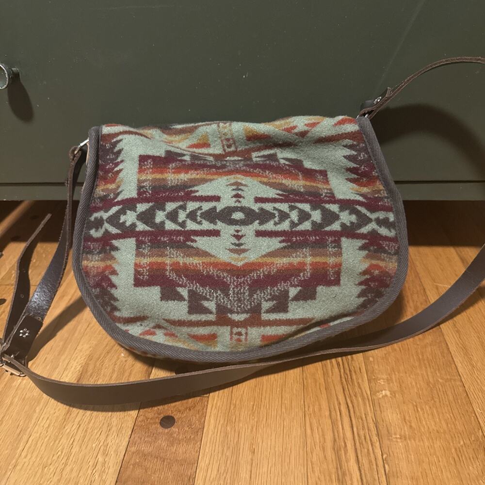 Duluth Pack Wool And Leather Shell Bag Green Brown Aztec Design - Picture 4 of 7